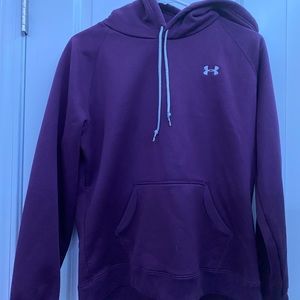 Under Armour Sweatshirt